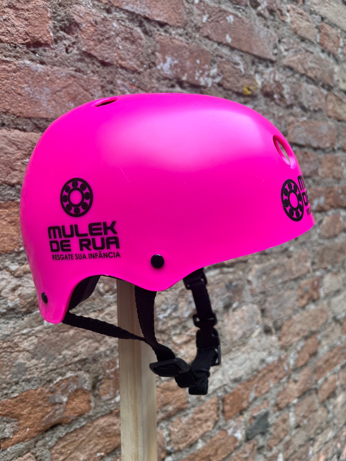 Capacete de proteção rosa
